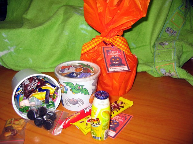Halloween Treats 2006